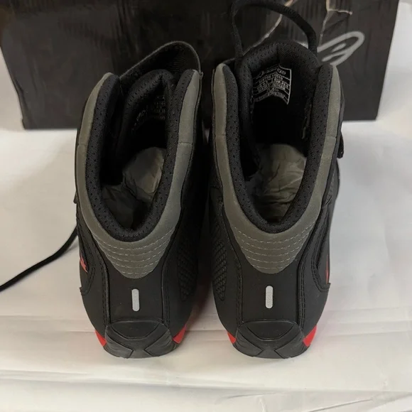 NEW Alpinestars Men’s Sektor Vented Shoes Black and Red Athletic